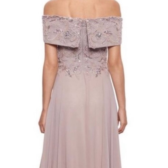 Elegant charcoal Evening Gown - Picture 1 of 3